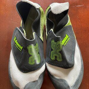junior rock climbing shoes